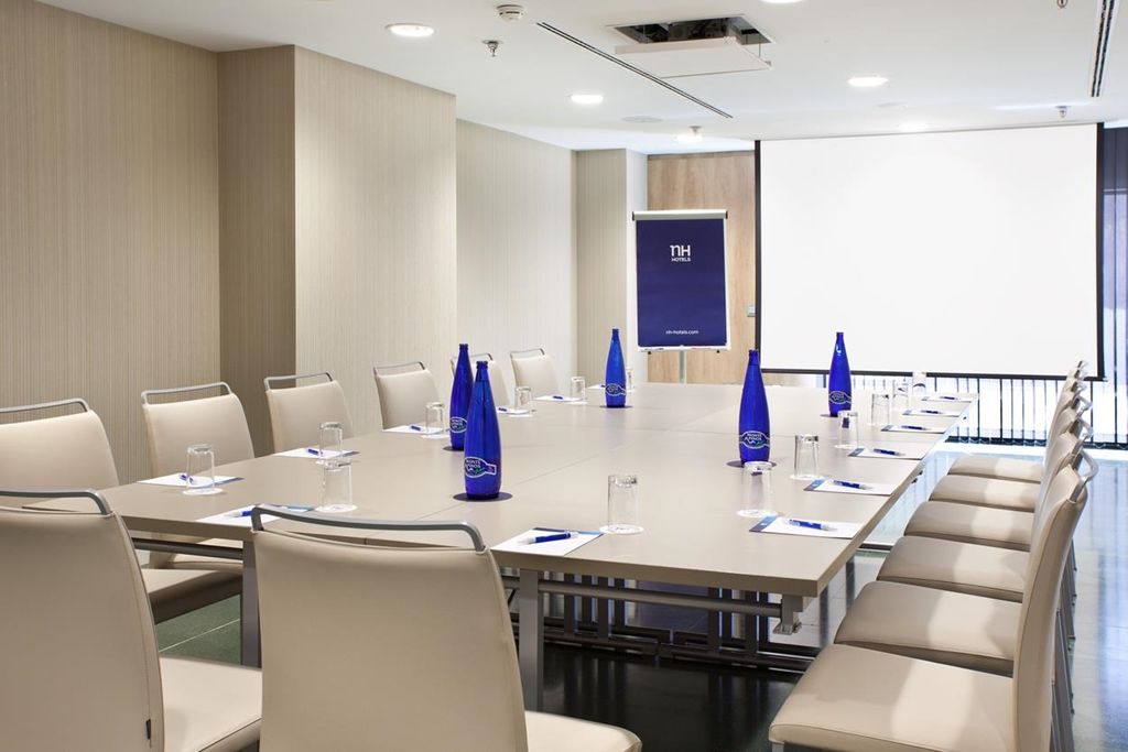 Nh Ventas Hotel