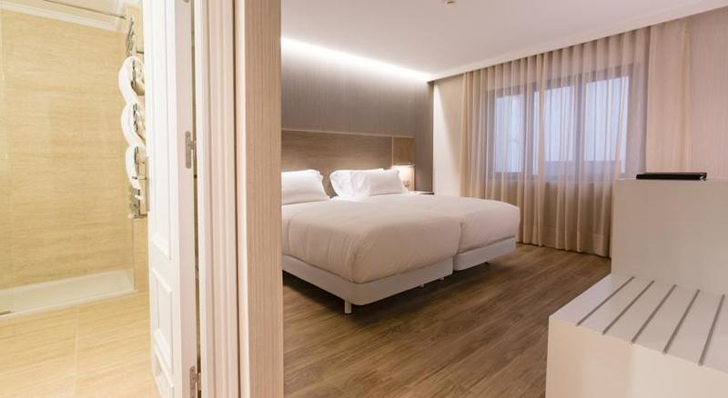 Nh Ventas Hotel 4*